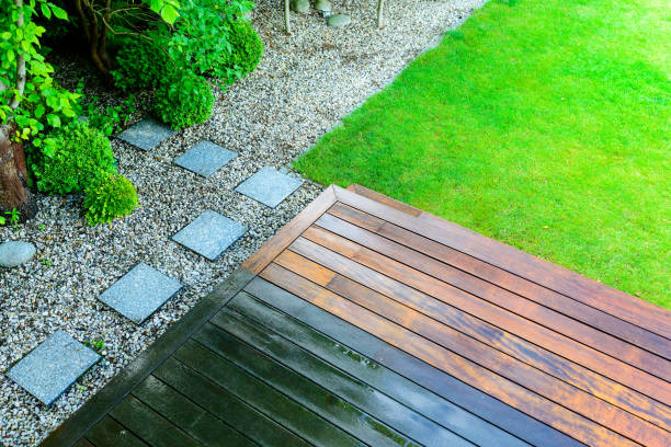 Best Sidewalk and Walkway Cleaning  in East Hampton North, NY